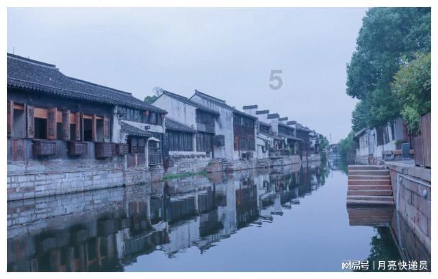 中年妈妈脱发严重，有什么好的解决办法吗？少花钱少遭罪的那种。游戏画面